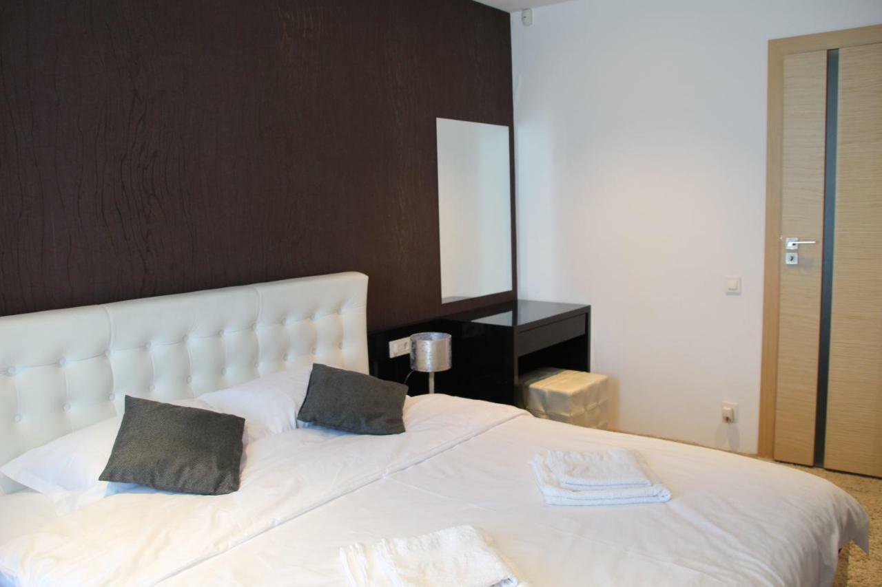 Luxury Trip Daire Oradea Dış mekan fotoğraf